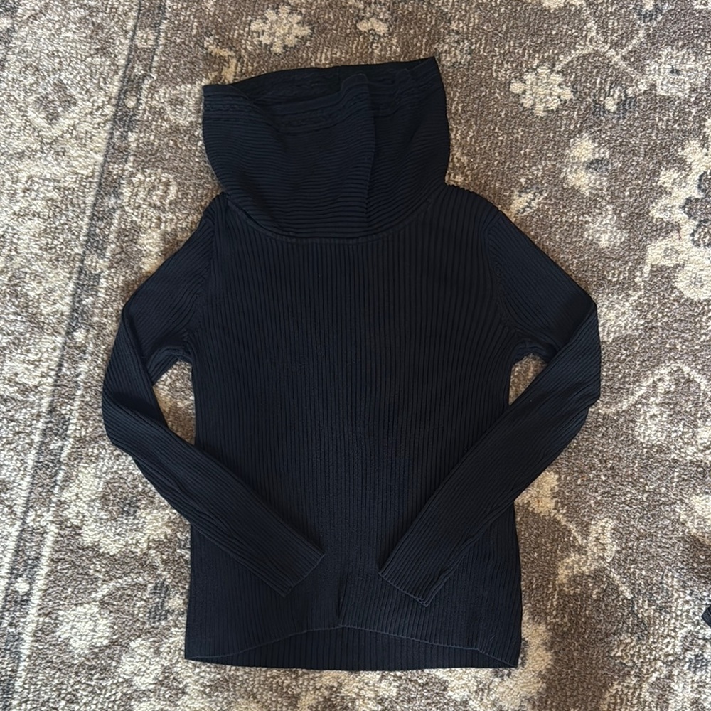 Black Ribbed Women's Vintage Sweater